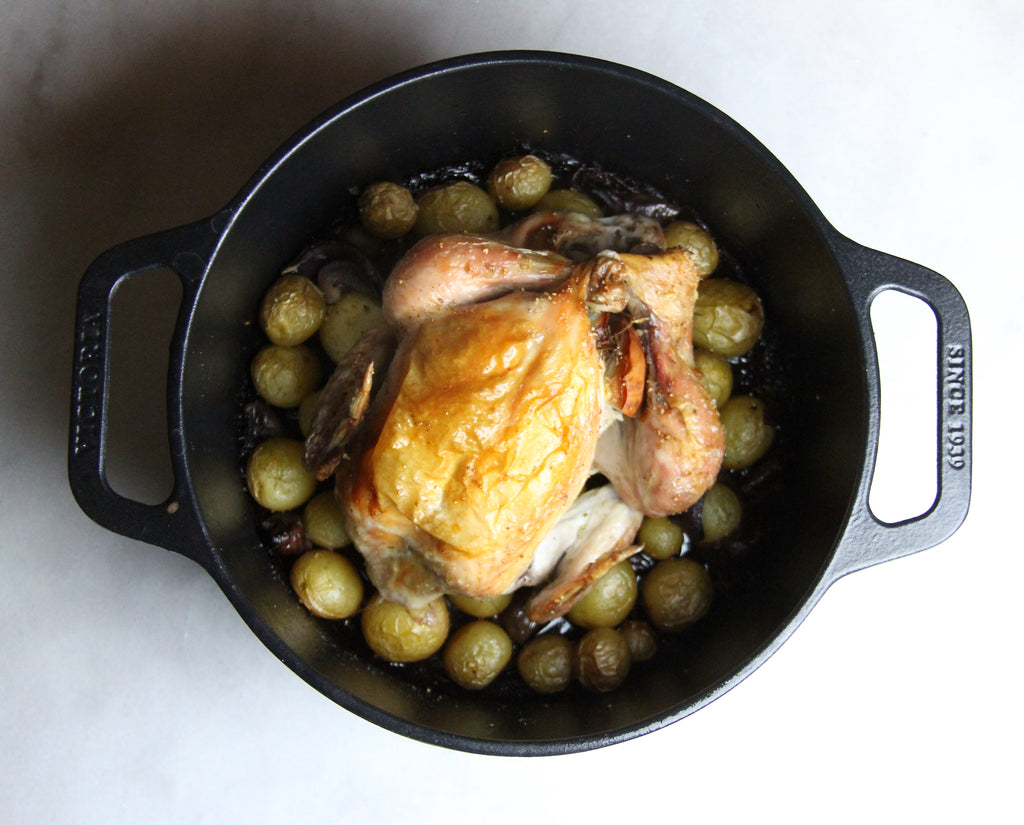 Victoria Cast Iron Dutch Oven (6.6 ltr) - enameled