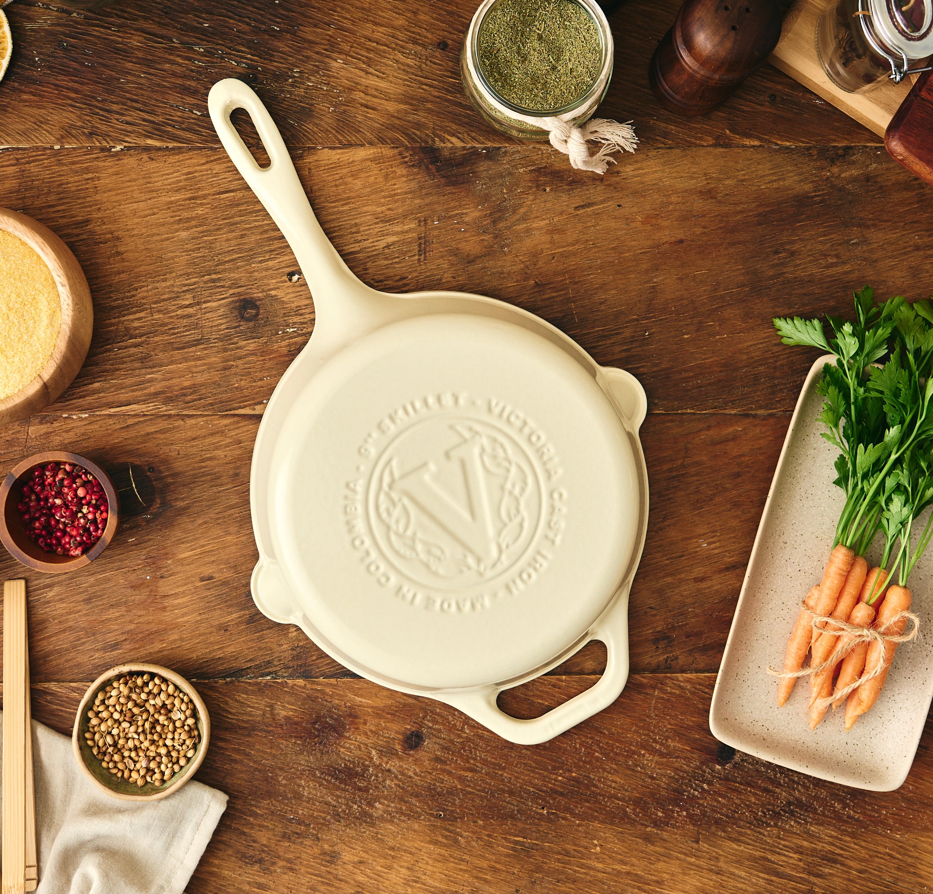 Victoria White Sable skillet 23 cm/1.5 ltr