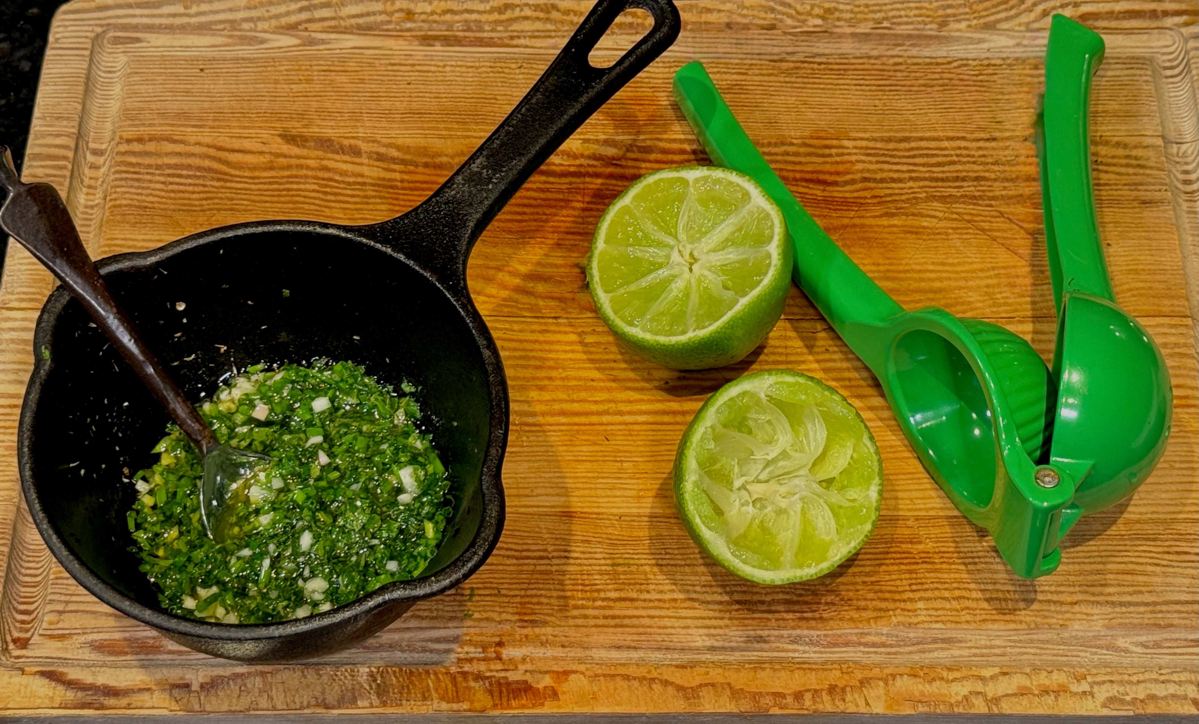 Victoria Cast Iron Saucepan (0.4 ltr) - enameled