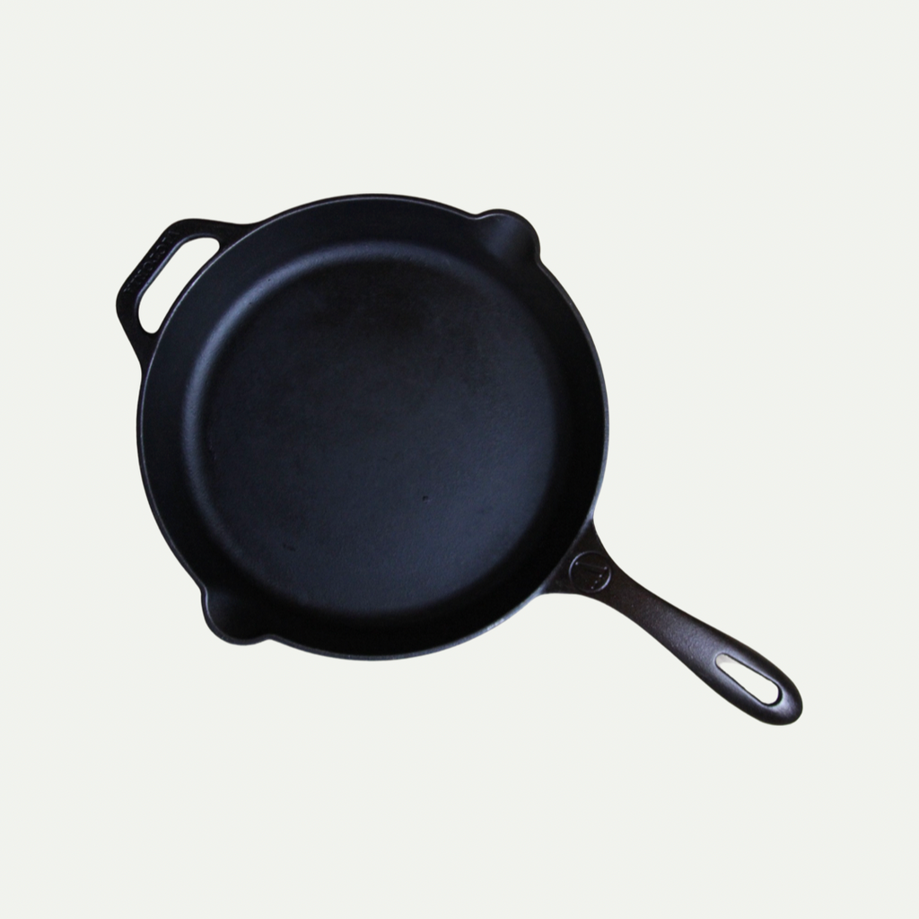 Victoria Cast Iron Skillet (30 cm) - enameled