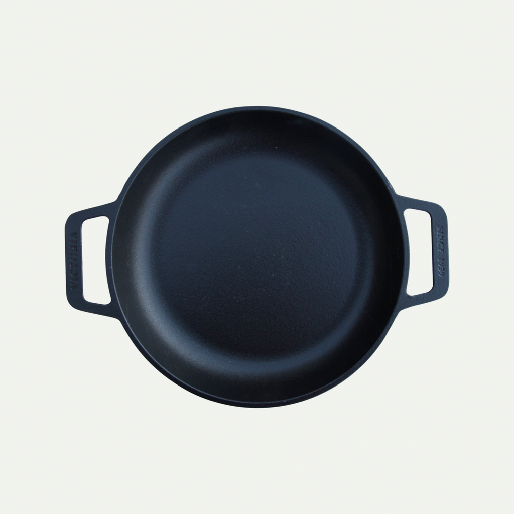 Victoria Cast Iron Skillet with Double Handles (26 cm) - enameled